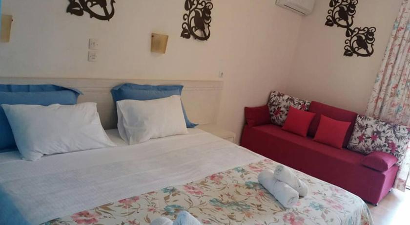 Villa Nefeli Skiathos ภายนอก รูปภาพ