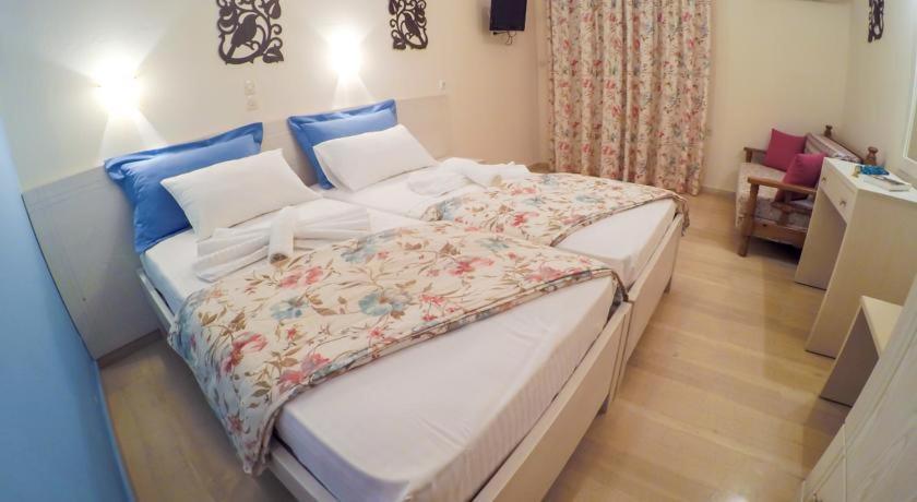 Villa Nefeli Skiathos ภายนอก รูปภาพ